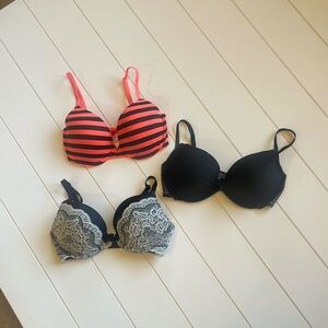 Victoria’s Secret Push Up Bras X Three! Size 32D